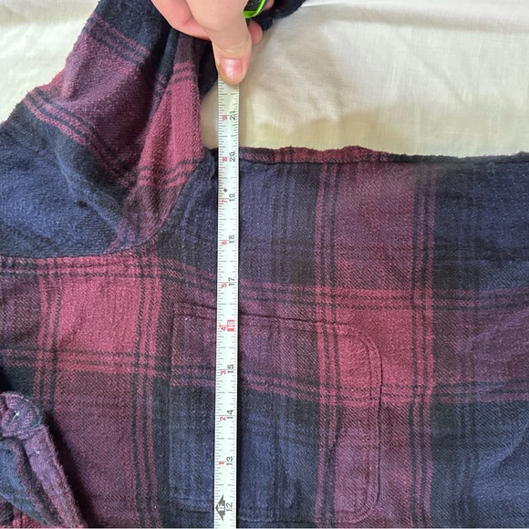 American Eagle Ahh-mazingly Soft Navy and Purple Plaid Flannel Boyfriend Shirt - Picture 5 of 5